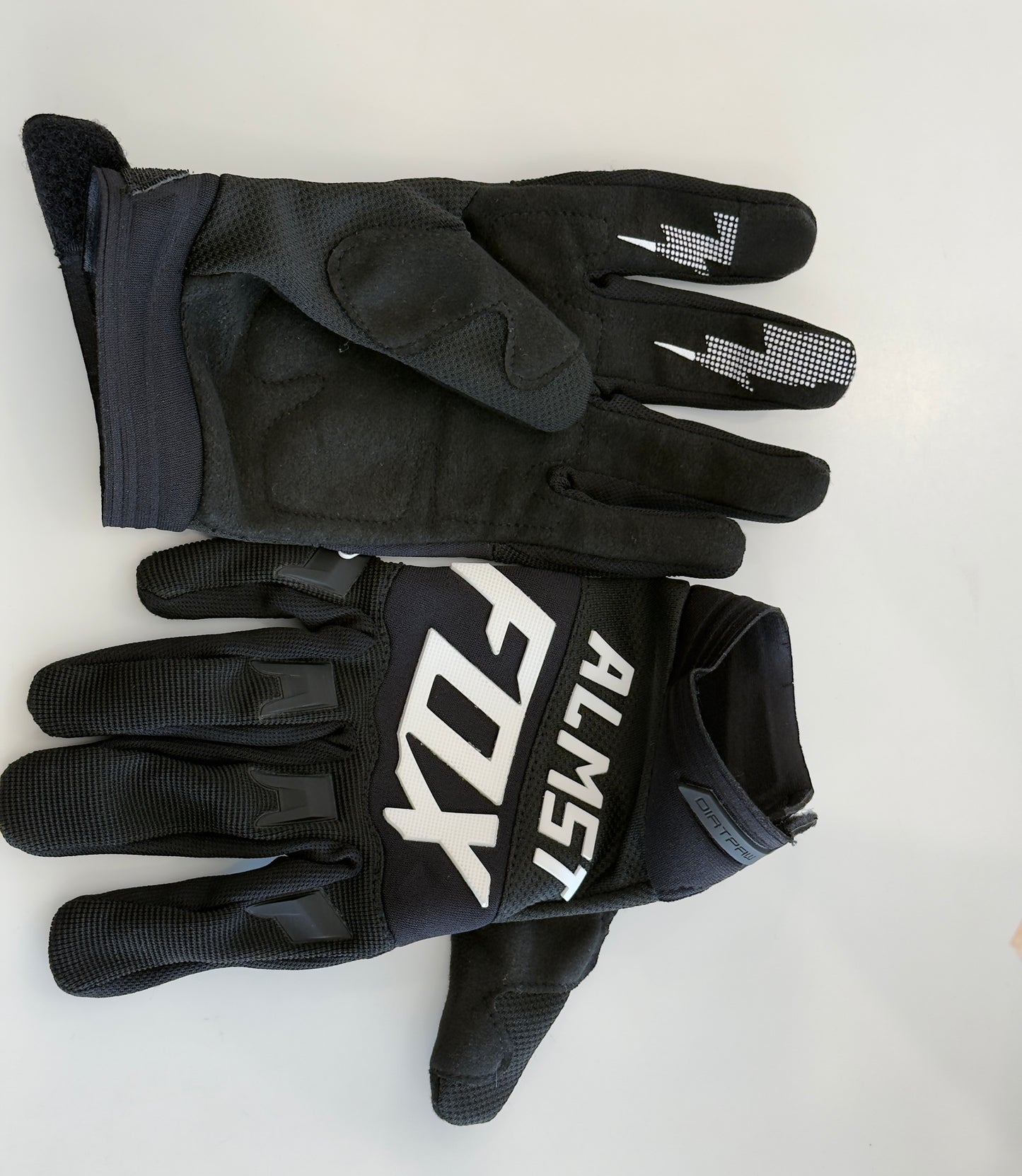 GUANTES ALMST 2.0 PREMIUM